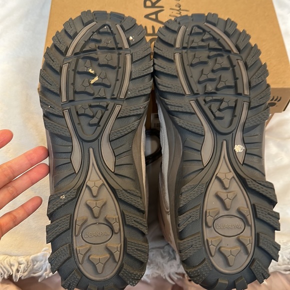 BEARPAW® Ridgewood Suede Mid Hiker Boot with NeverWet™ Technology - Picture 8 of 8